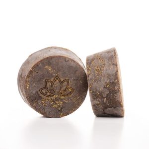 صابونة مقشرة بالقهوة دائرية