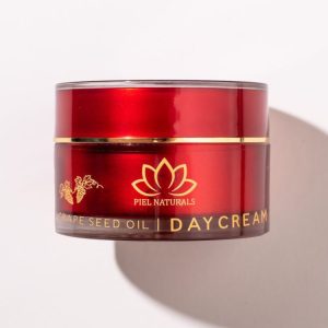 كريم نهاري بزيت بذور العنب الجورجي 55 مل